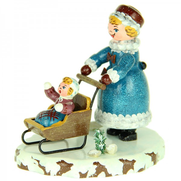 Hubrig Winterkinder Mädchen mit Kinderschlitten